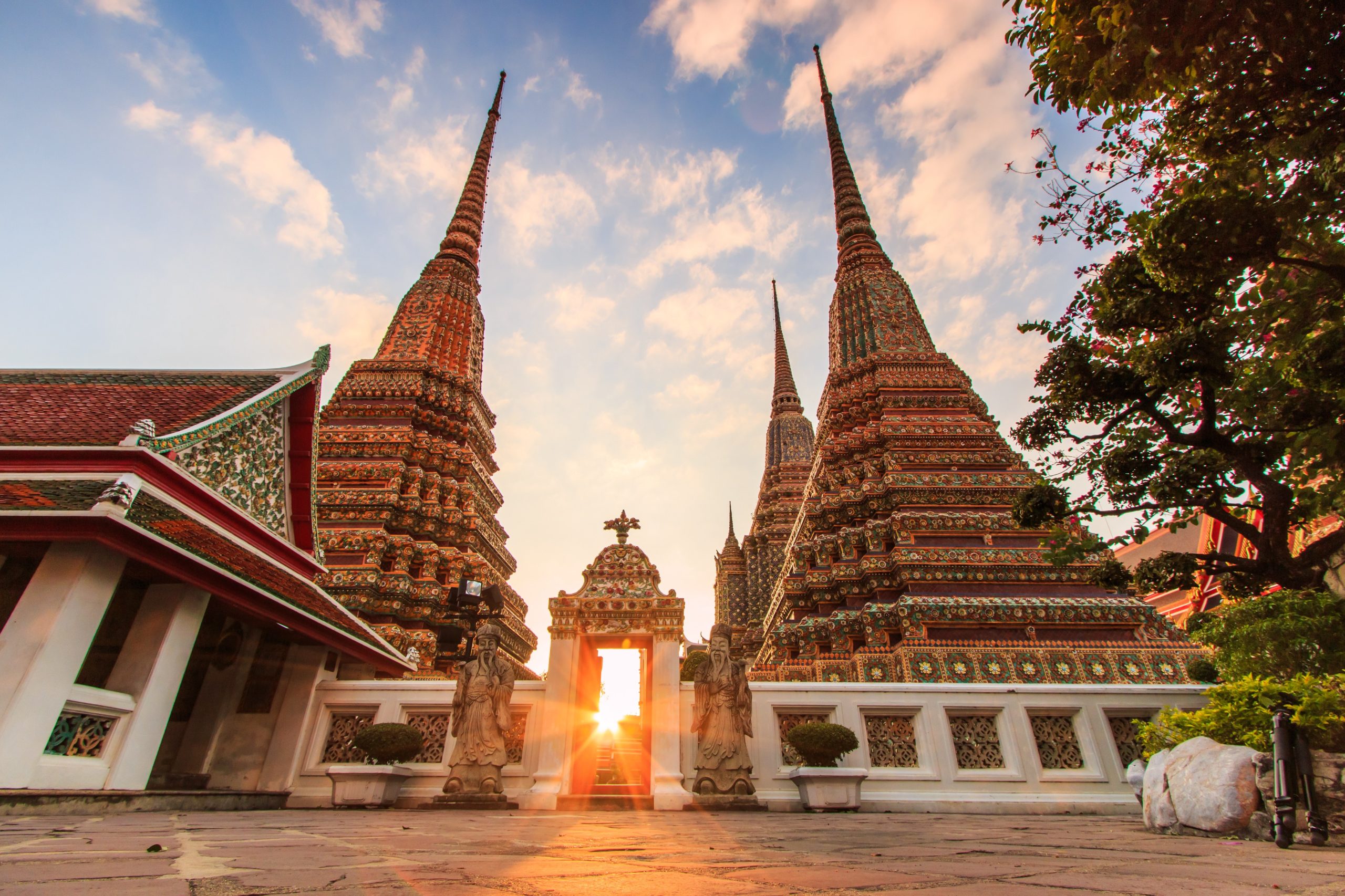 Wat Pho, Temple of the Reclining Buddha - BKK Kids